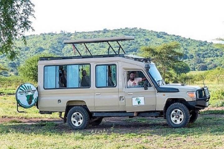 Discover All-inclusive & Most Affordable 2 Days Tanzania Sharing Group (Budget) Safari From Arusha