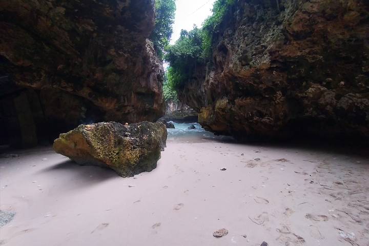 Itinerary Image 2