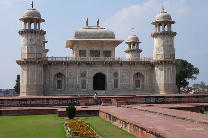 Itinerary Image 1