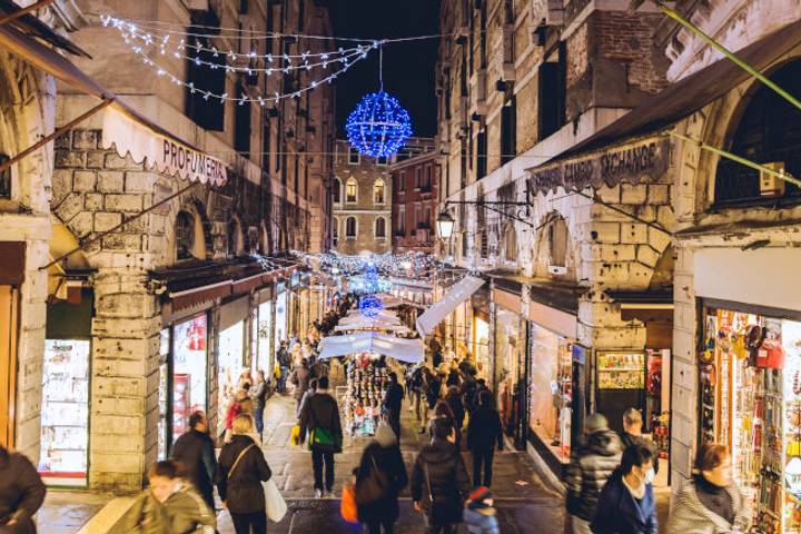 10 Best Christmas New Year Tours in Italy 2025/2026 TourRadar