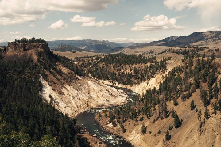 10 Best Yellowstone National Park Tours Trips 2025/2026 TourRadar