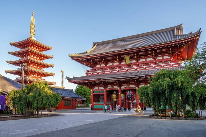 10 Day Highlights of Japan Tour Package by Tourist Journey with 4
