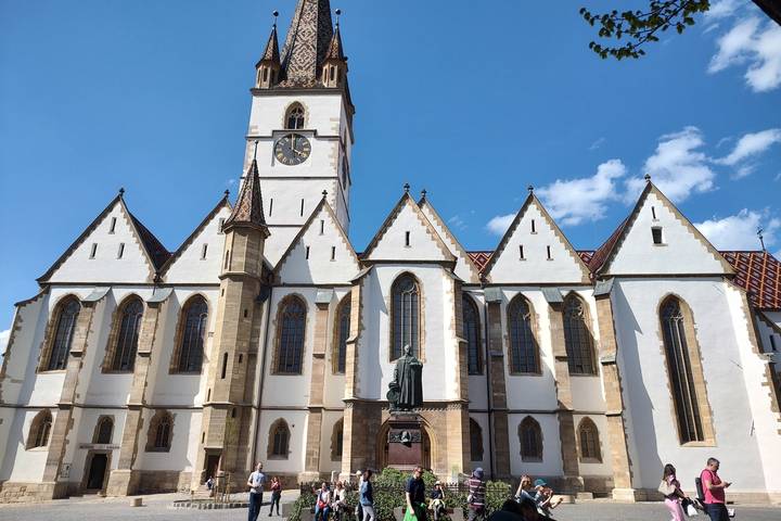 Itinerary Image 1