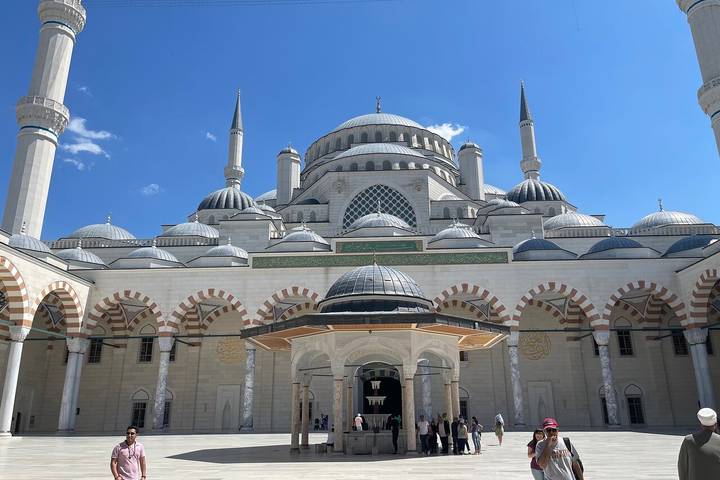 Itinerary Image 1