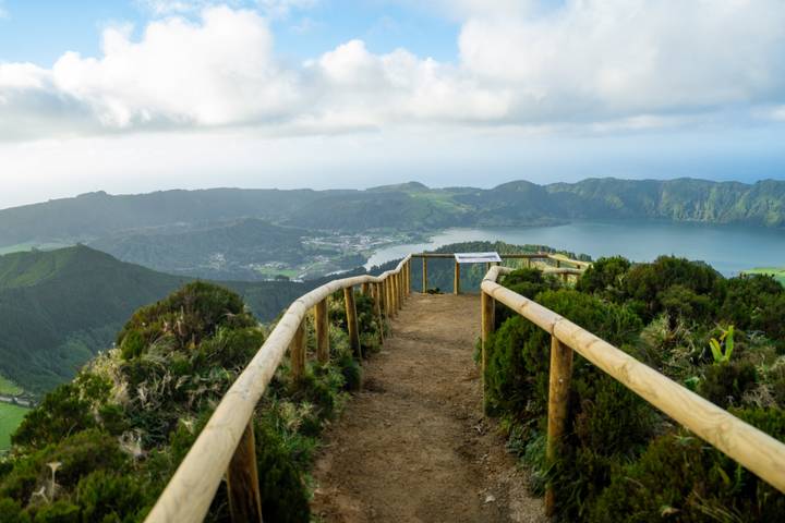 Itinerary Image 2