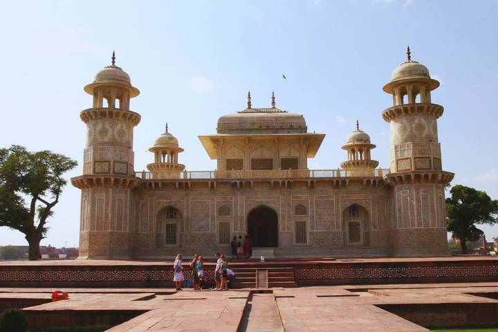 Itinerary Image 1