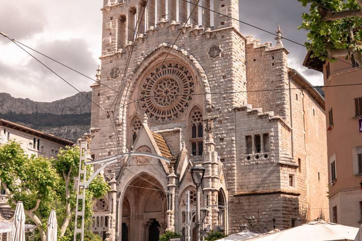 Itinerary Image 2