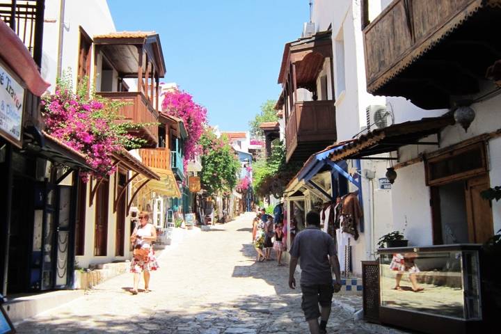 Itinerary Image 2