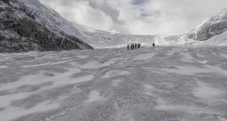 Canadian Rockies Small Groups National Parks Camping Tour 7 days - Bindlestiff Tours 7