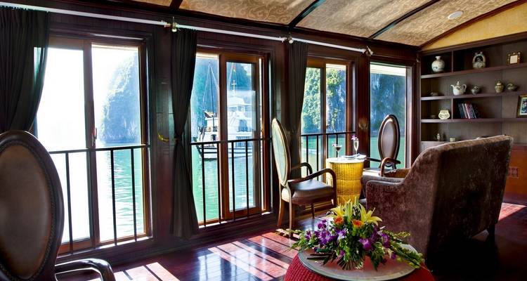 The best Highlights of Hanoi, Ninh Binh, and Halong Bay 6-Day - Legend Travel Group 10