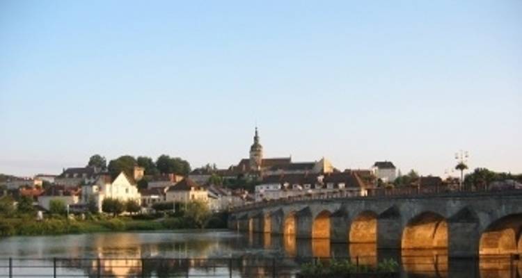 La Petite Saône et le Canal de Bourgogne (croisière de port à port) - CroisiEurope River Cruises 1