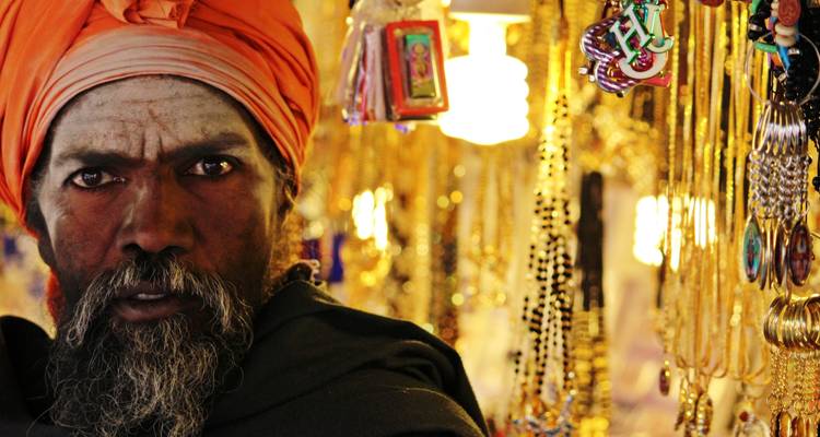 Templo Dorado de Amritsar - lugar de paz y poder - Yolo India Tours 3