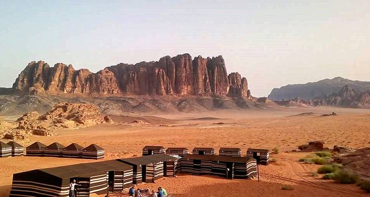 Cyclisme en Jordanie : Petra et Wadi Rum - Intrepid Travel 3