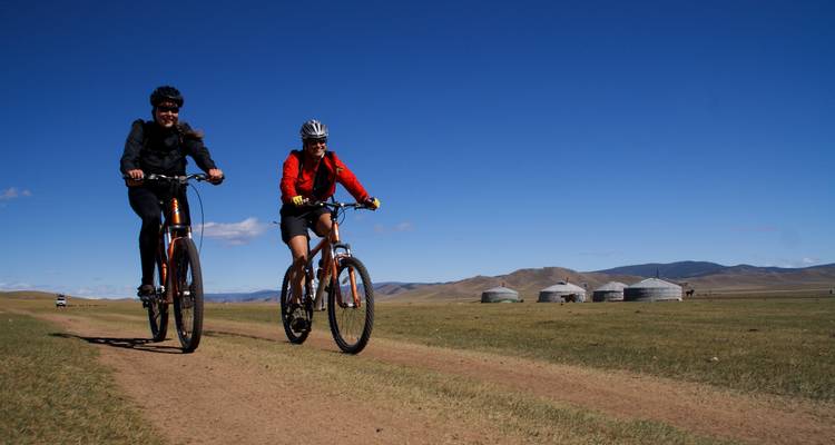 Ciclismo en Mongolia - Festival Naadam - Exodus Adventure Travels 1