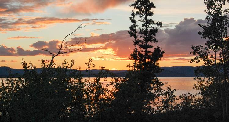 Río Yukón: El clásico - lago Laberge a Dawson City - Ruby Range Adventure 9