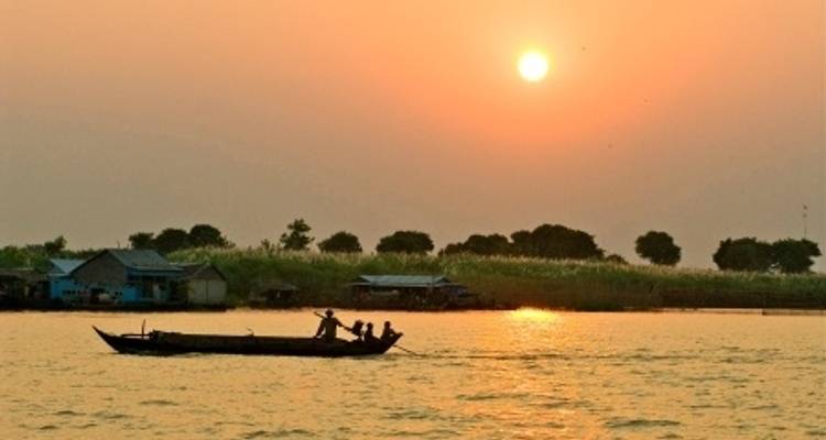 Del Delta del Mekong a los templos de Angkor y Hanói y la Bahía de Halong - crucero puerto a puerto (from Hanoi to Siem Reap) - CroisiEurope River Cruises 2