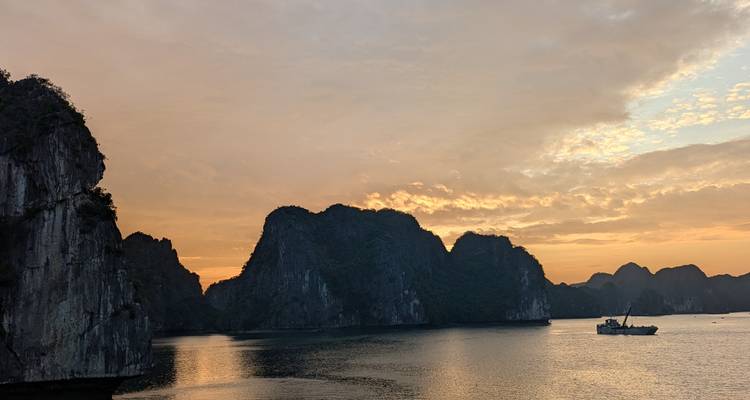 20-Day Vietnam to Cambodia: Hanoi, Ha Long Bay, Hoi An, Ho Chi Minh City, and Angkor Wat - The Dragon Trip 10