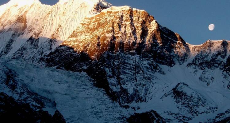 Annapurna Circuit Trek - Outfitter Nepal Treks and Expeditions 2