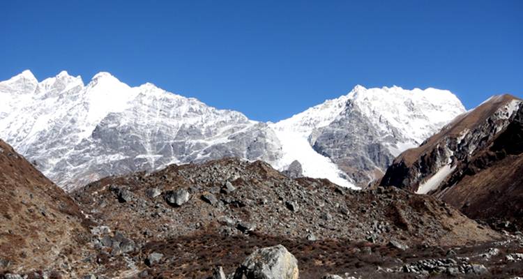 Excursionismo por el valle de Langtang - Outfitter Nepal Treks and Expeditions 1