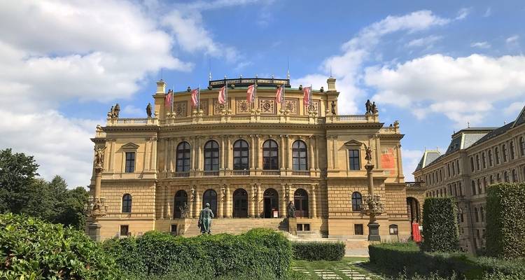 Prague & Budapest - Wingbuddy 4