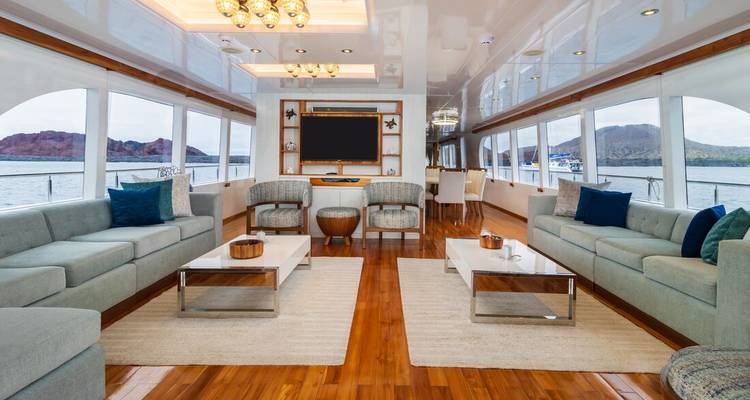 Absolute Galapagos (Grand Daphne) - Intrepid Travel 6