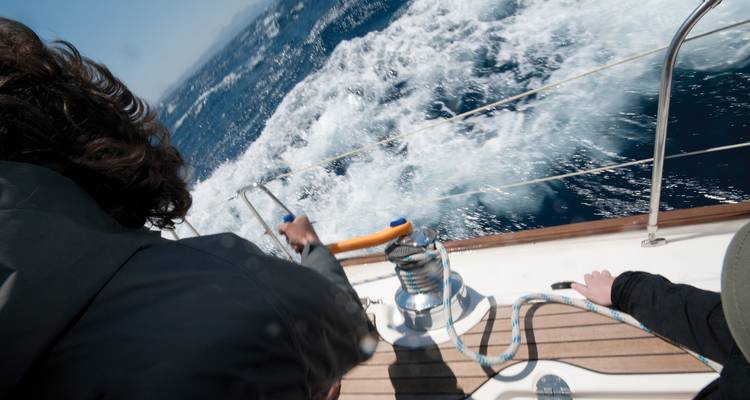 Sailing Greece - Santorini to Mykonos - G Adventures 3