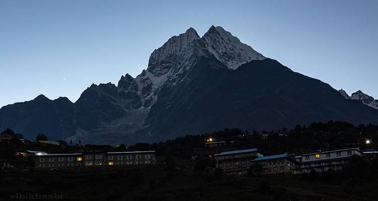 Campamento base del Everest con el Valle de Gokyo - Mountain Kick 10