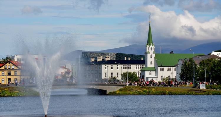 Circuit de 8 jours en voiture | Fantastic Iceland - Iceland Travel 1