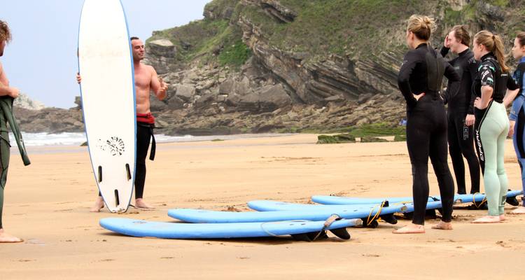 San Sebastian: Surf & Party Hostel, 11 Days - Stoke Travel 4