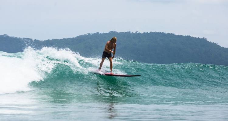 Estancia de 3 días de Surf y Yoga Canggu Bali - Mojosurf Indonesia 6