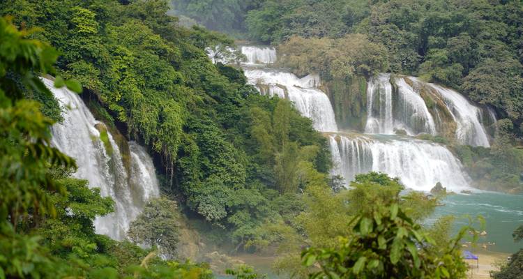 Aventura a la Cascada Ban Gioc - lago Ba Be 3 días 2 noches - Mr Linh's Adventures 1