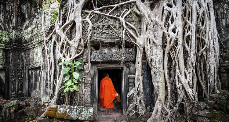 From Siem Reap to the Mekong Delta (port-to-port cruise) - CroisiEurope River Cruises 4
