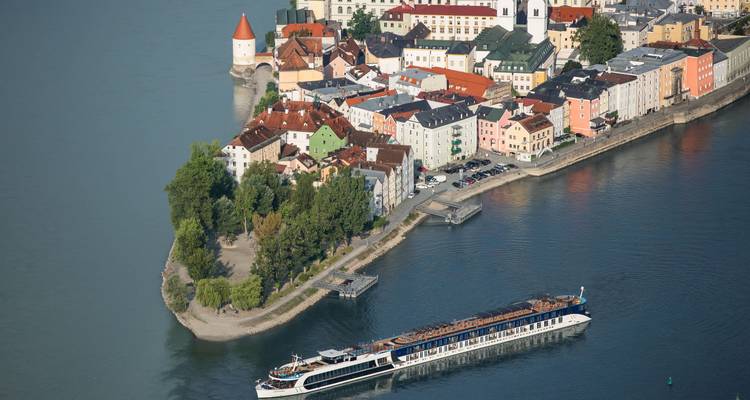 Magnificent Europe (2026) Début à Amsterdam, fin à Budapest (16 destinations) - AmaWaterways 1