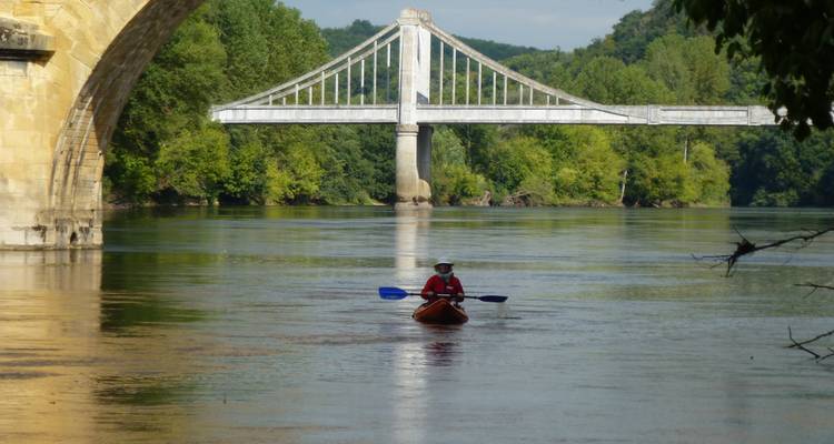 Canoeing on the Dordogne - Exodus Adventure Travels 7