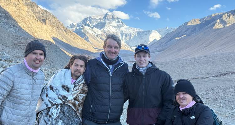 8 jours de voyage au Tibet, de Lhassa au camp de base de l'Everest, en petit groupe : admirez l'Everest de très près. - Tibet Vista 2