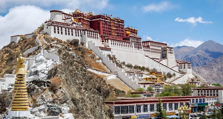 15 jours de voyage au Tibet en petit groupe au Kailash et à Manasarova : Le dernier rêve d'un pèlerin et le plus grand voyage terrestre au Tibet. - Tibet Vista 8