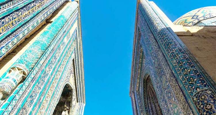 Un pays où l'antiquité millénaire existe en harmonie avec la civilisation moderne. - Silk Road Destinations 9