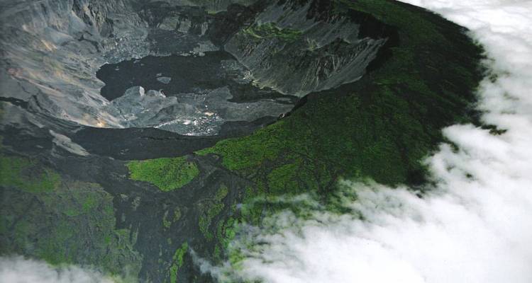 Naturaleza y Aventura: 5 Días en Santa Cruz e Isabela - BM Tours 7