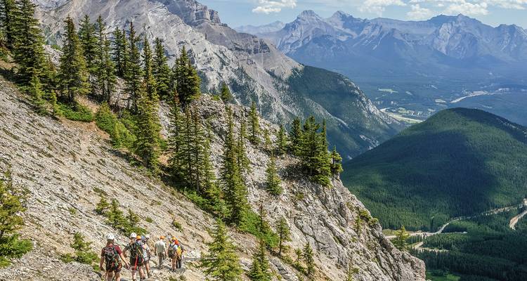 Canada and the Rockies - Contiki 3