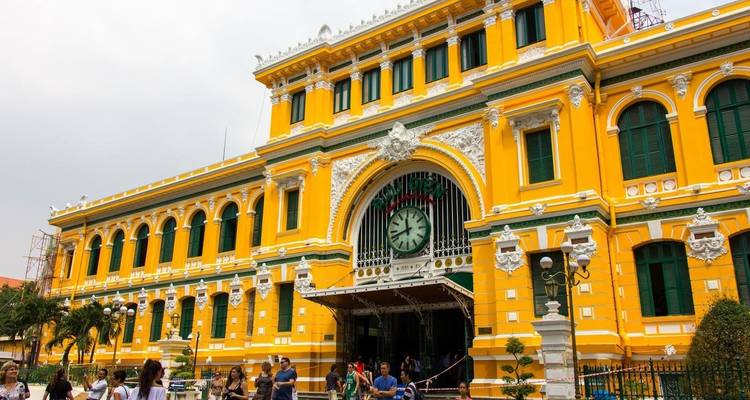 Vietnam ruta Ho Chi Minh aventura en bici 13 días - Bravo Indochina Tours 2