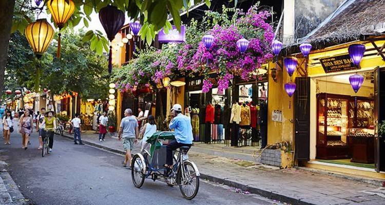 World Heritage Ride Of Hue And Hoi An - Bravo Indochina Tours 3