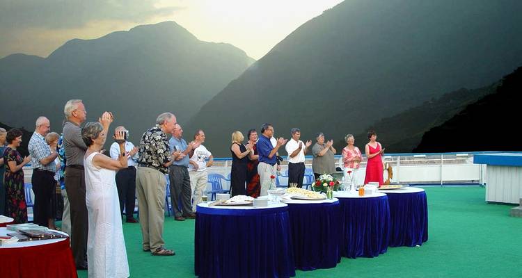 Triangle d'or de la Chine en 11 jours : Petit groupe et hôtels 5 étoiles - TravelChinaGuide 10