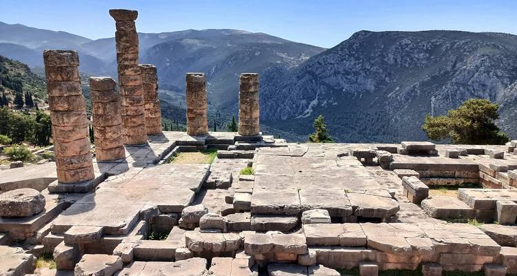 Mystical Mainland | Semi-Private 7-Day Guided Tour - Pictours of Greece 9