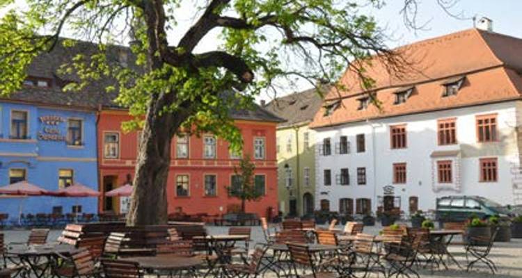 Escapada a la casa de Drácula en Transilvania 4 días desde / hasta el aeropuerto de Bucarest - Carpathian Travel Center 1
