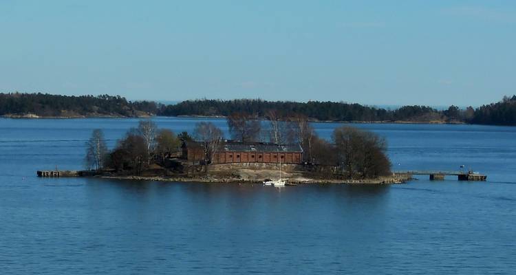 Baltic Beauties: Helsinki and Tallinn Tour - Carisa Travel Group 4