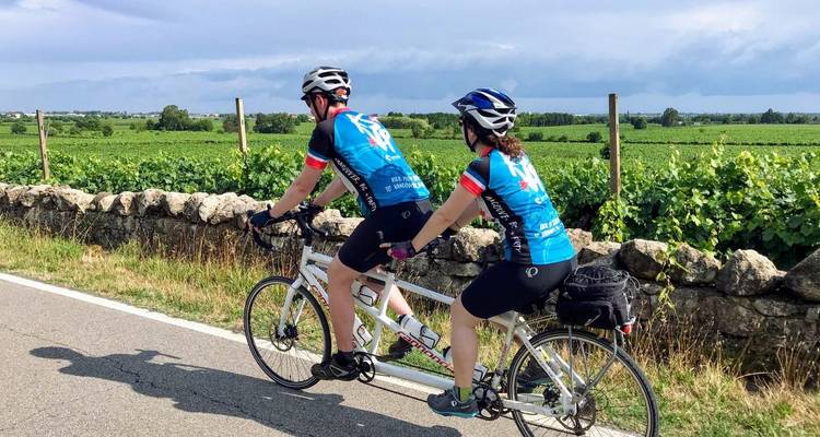 Taste of Italy, Emilia- Romagna Culinary Cycling - Classic Self Guided 8day - Goût de l'Italie, cyclisme culinaire en Émilie- Romagne - 8 jours - BikesPlus Travel 1