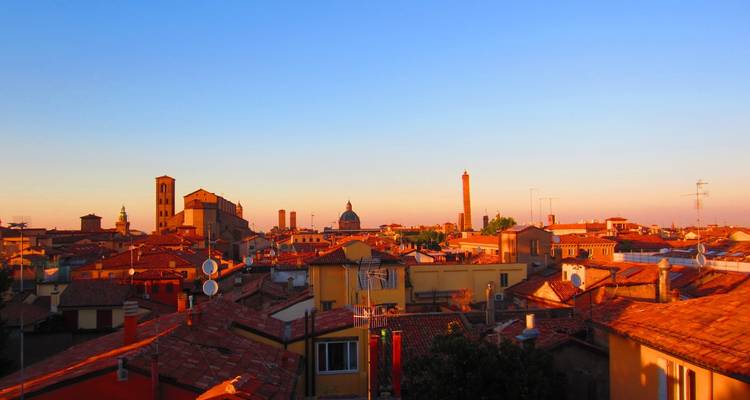 Taste of Italy, Emilia- Romagna Culinary Cycling - Classic Self Guided 8day - Goût de l'Italie, cyclisme culinaire en Émilie- Romagne - 8 jours - BikesPlus Travel 7