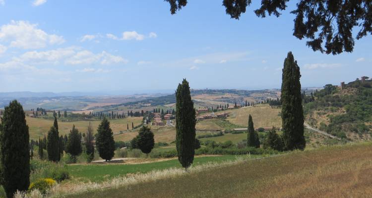Carte postale du sud de la Toscane - Cyclisme Cortona, Montalcino, Sienne - Classic Self Guided - BikesPlus Travel 8