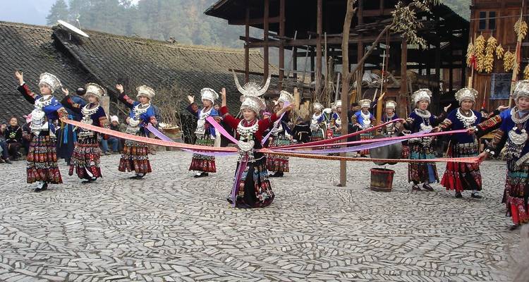 Aventura personalizada en China a pueblos étnicos, salida diaria - TravelChinaGuide 9