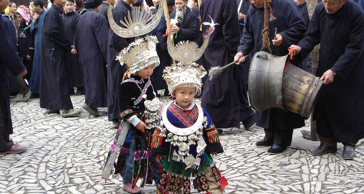 Aventura personalizada en China a pueblos étnicos, salida diaria - TravelChinaGuide 10